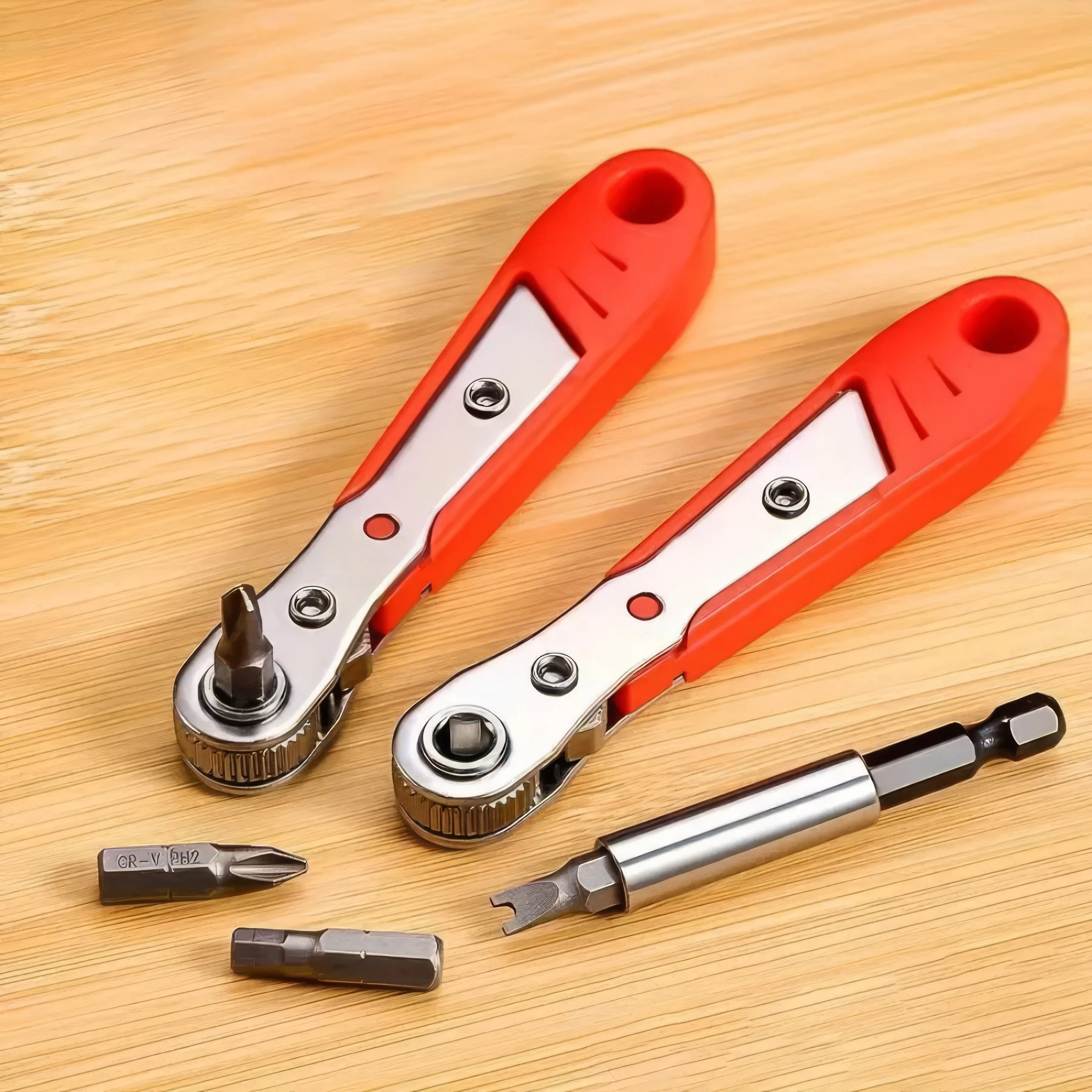 1 Set of Red Multifunctional Screwdriver, Anti Slip Handle, Multifunctional Tool, Suitable for Daily Home Maintenance