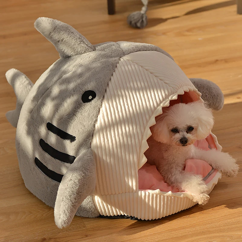 Enclosed Warm Cat Bed With Non-Slip Design - Smarsty