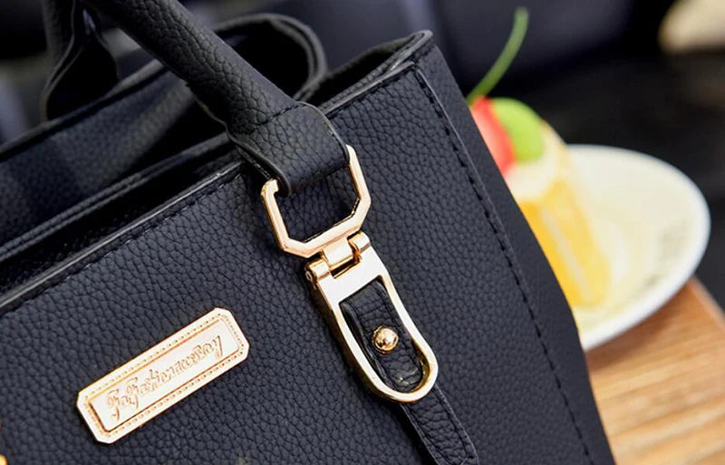 Women Beaded Pendant PU Shoulder Bag With Tassel Charm - Smarsty