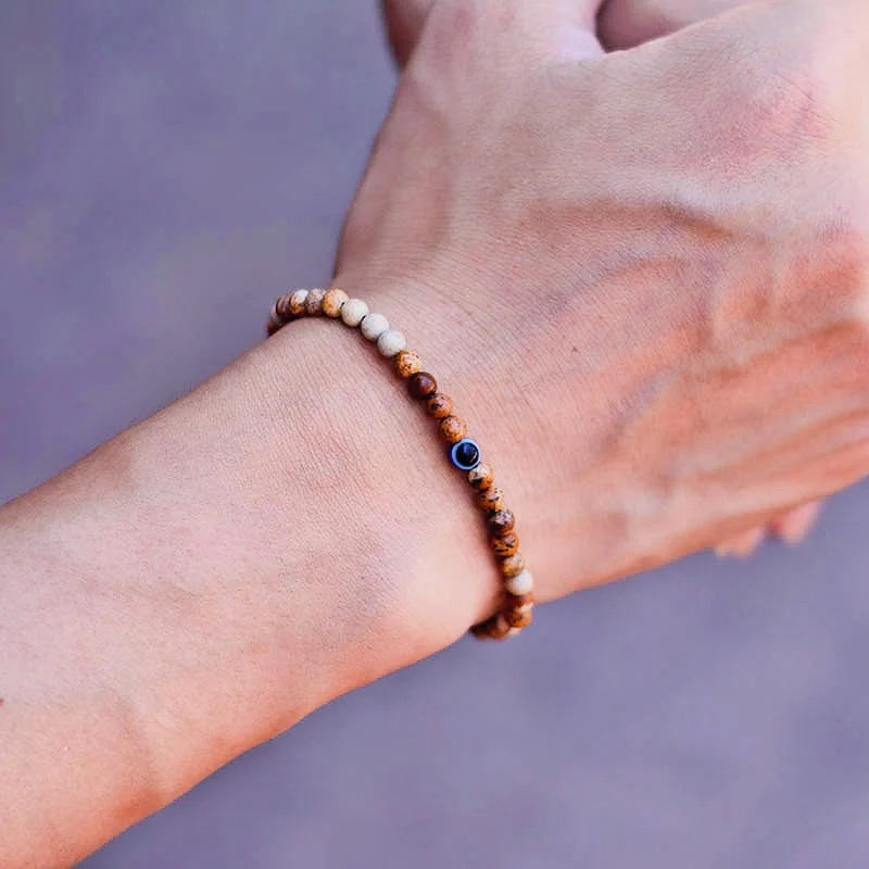 Minimalist Evil Eye Bracelet for Men and Women - Smarsty