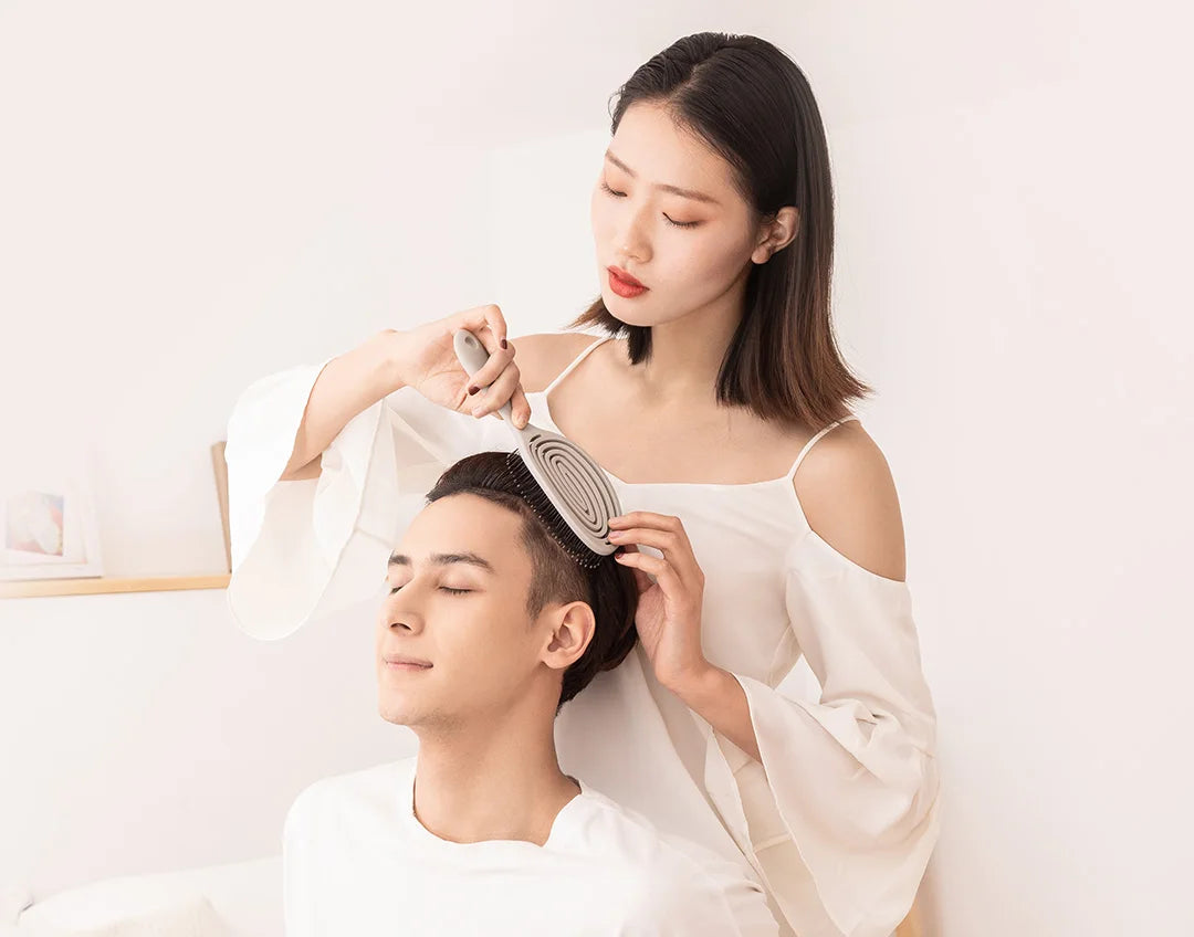 Xiaomi Xinzhi Relaxing Massage Comb for Stress Relief - Smarsty