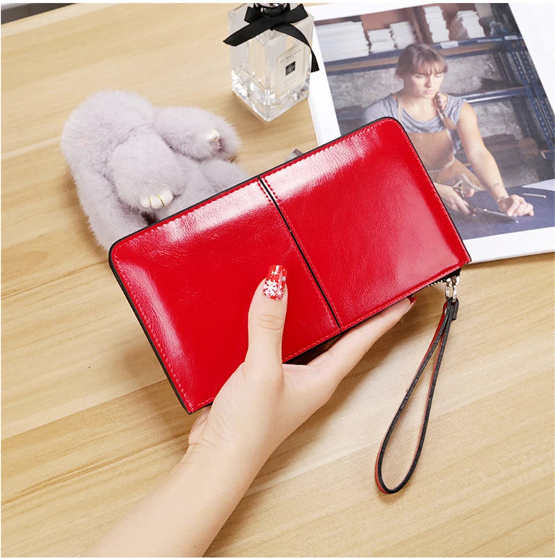Women's Vintage Oil Wax PU Leather Clutch Wallet Female Large Capacity Phone Purse Ladies Wristband Simple Card Holder Pouch Bag