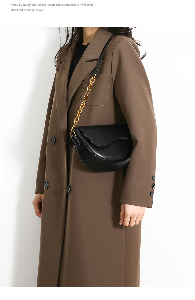 Small Leather Saddle Bag For Women Crossbody Vintage Style - Smarsty