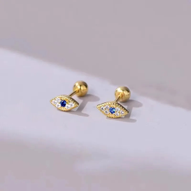 Hypoallergenic Heart Stud Earrings Screw Back For Women - Smarsty