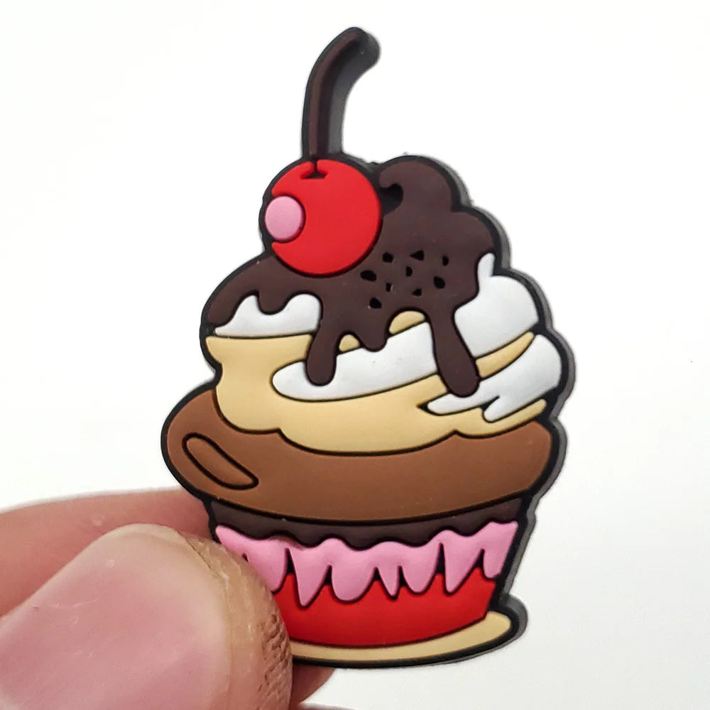 20pcs Food Series Cake Pizza PVC Shoe Charms Accessories Clogs Bubble Slides Sandals Shoe Buckles Decorations Pins Kids Gifts