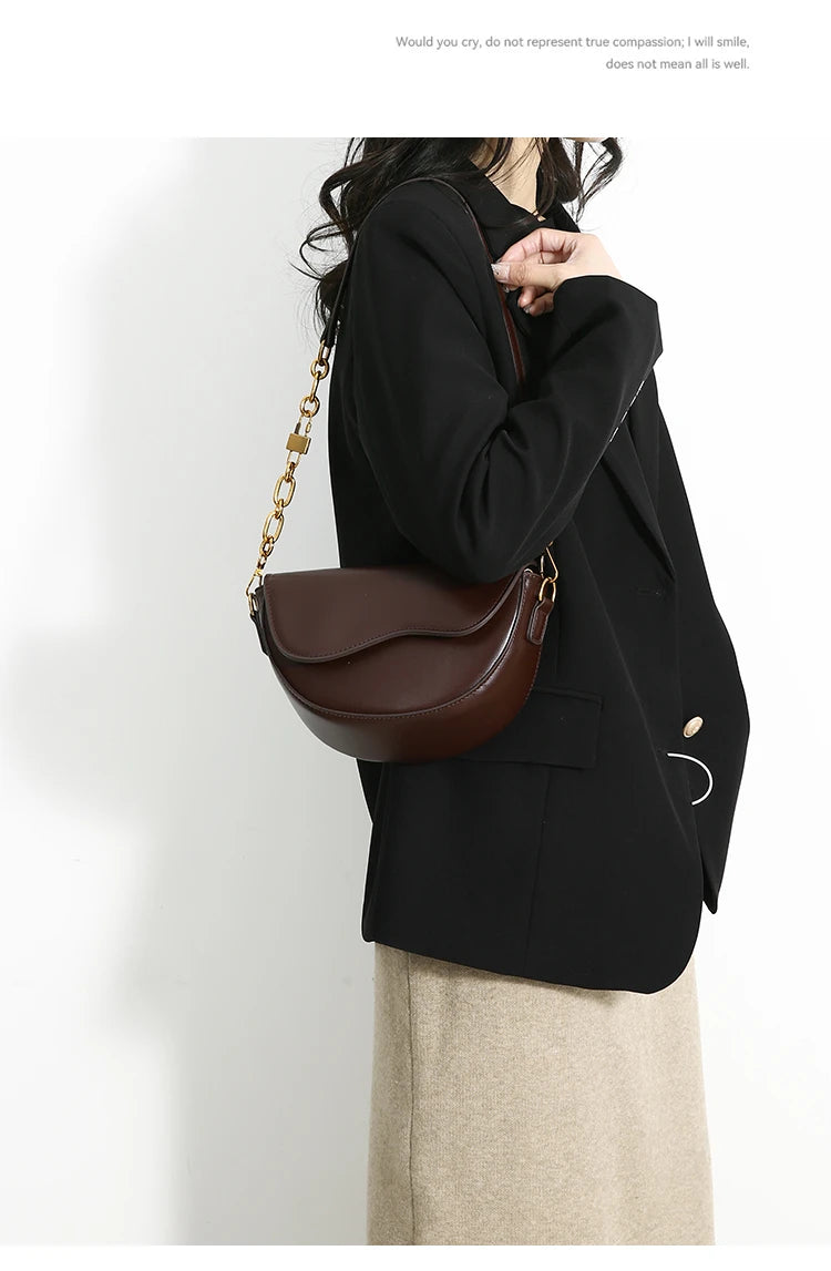 Small Leather Saddle Bag For Women Crossbody Vintage Style - Smarsty