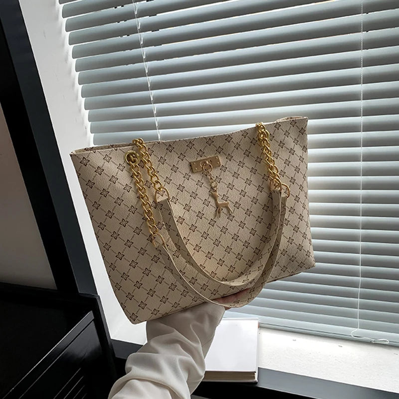 Soft Leather Tote Bag For Women With Hanging Accessories - Smarsty