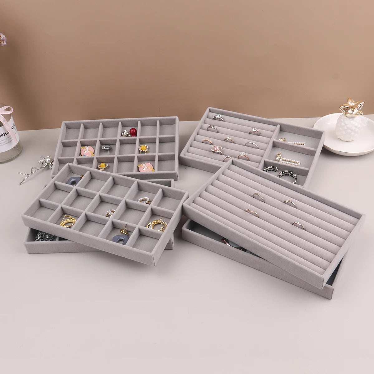 Velvet Jewelry Organizer Box for Rings and Necklaces - Smarsty