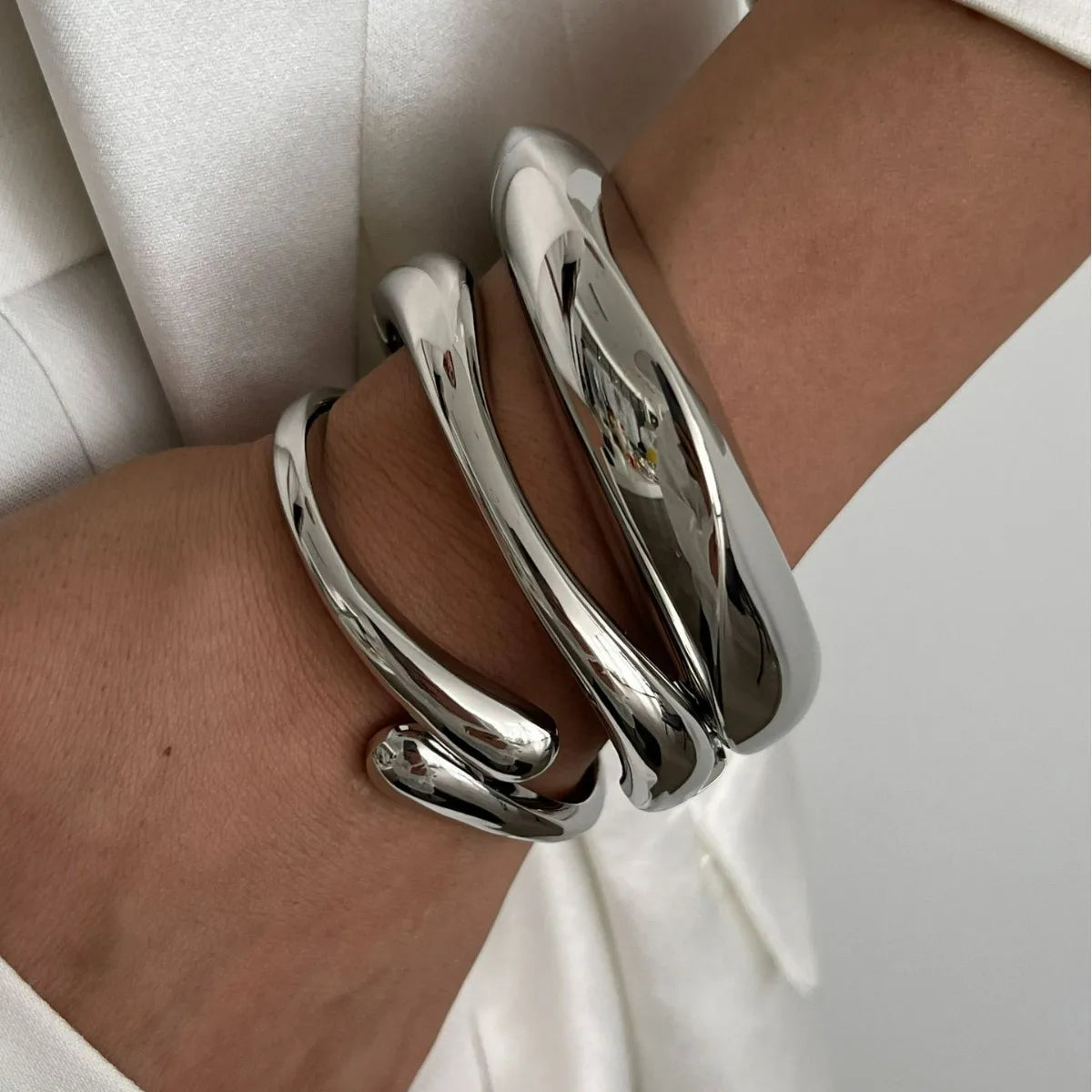 Vintage Hip Hop Metal Cuff Bangles for Women - Smarsty