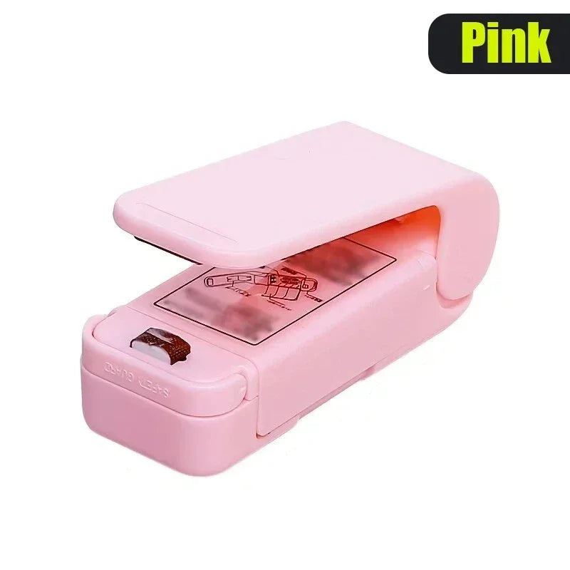 1pc Mini Handheld Snack Sealer,Compact ABS Plastic Bag Sealer for Freshness, Easy-to-Use Kitchen Gadge,Portable Sealer Packaging