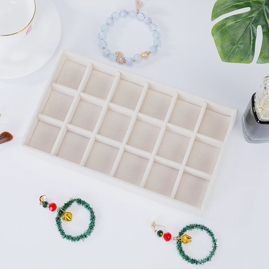 Beige Flocking Jewelry Box with Exquisite Design - Smarsty