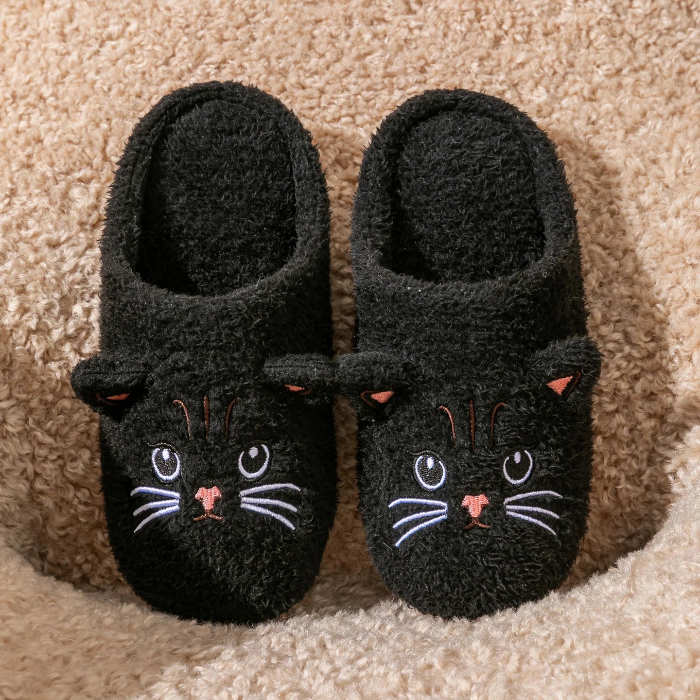 Women's Cartoon Cat Plush Slippers Cozy Winter Bedroom House Shoes with Non-Slip Soft Sole for Indoor Comfort Home Warm Shoes - Smarsty