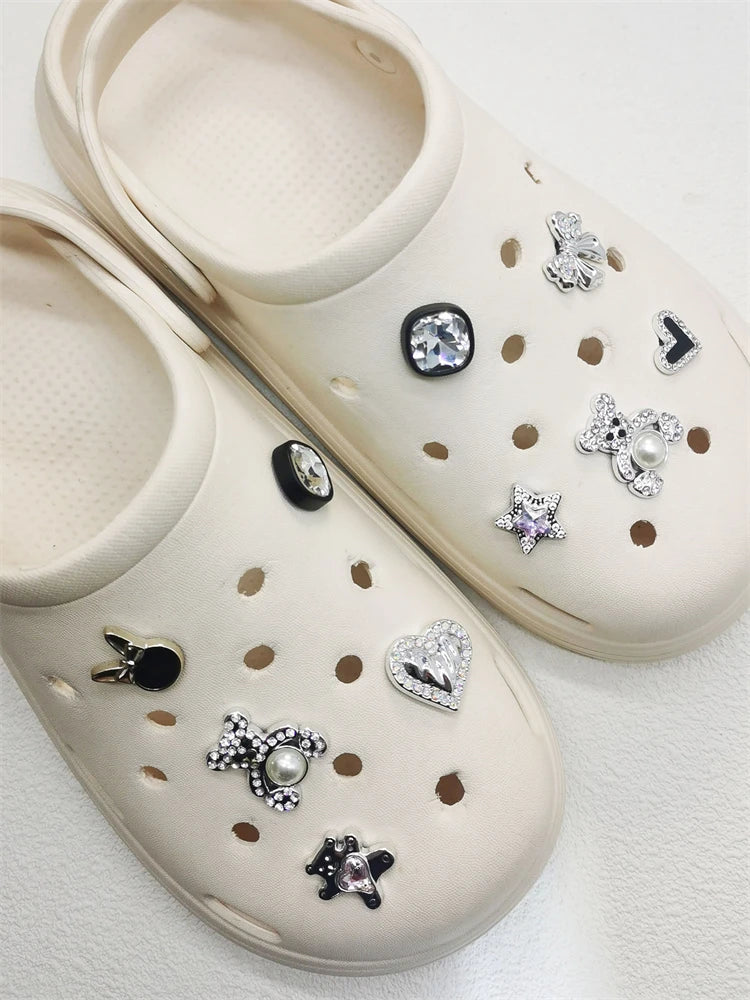 10PCS Shoe Charms ABS Bow Decorations For Sandals Luxury Rhinestone Bear Design Accessories 2024 Women Diy Bling Clog Ornaments