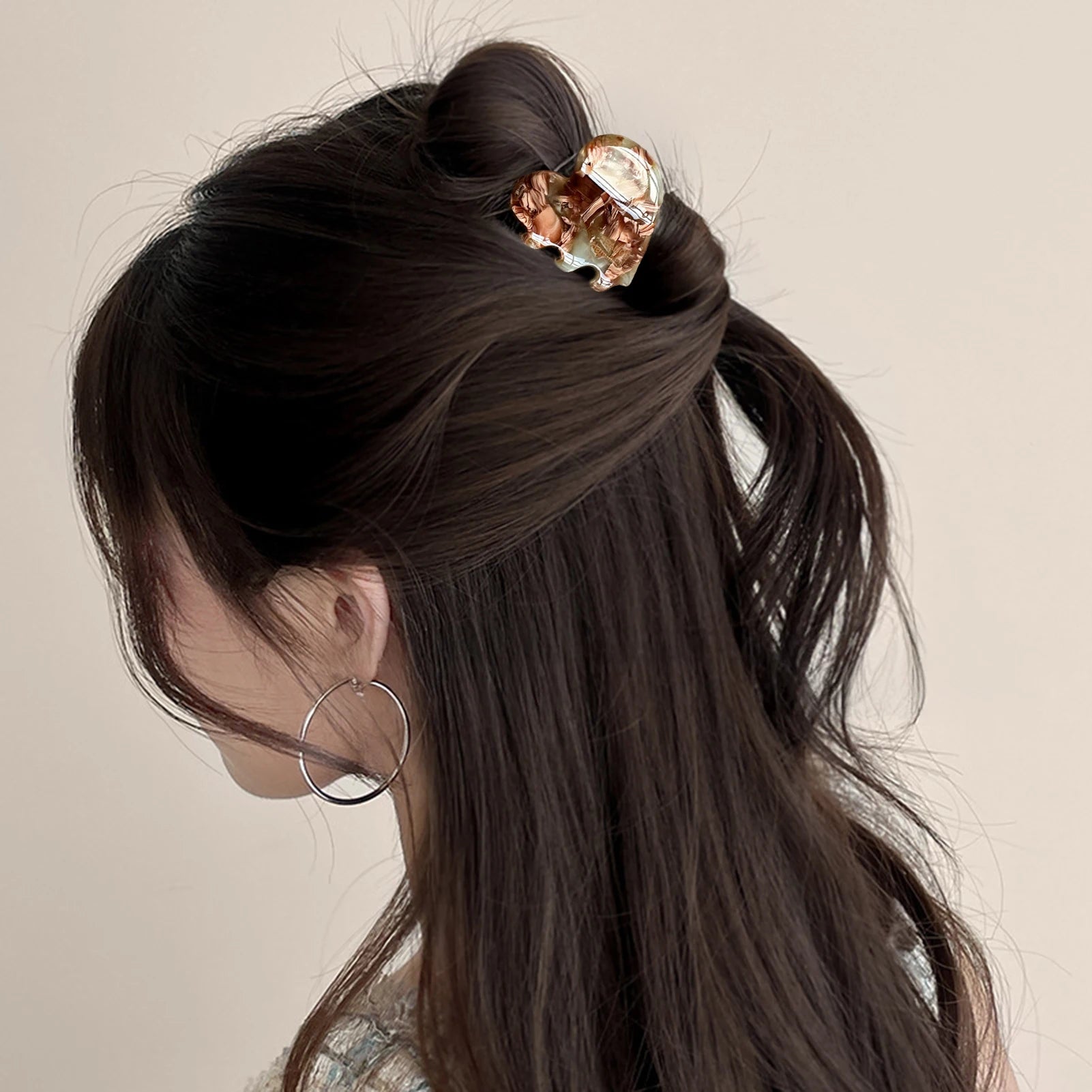 Heart Shaped Hair Claw Clip Secure Elegant Grip For Women - Smarsty