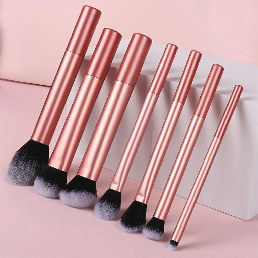 Soft Synthetic Hair Makeup Brush Kit for Flawless Application - Smarsty
