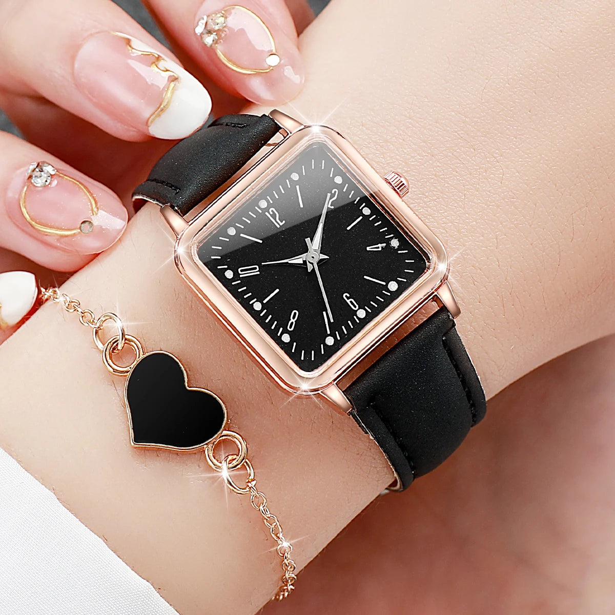 2/4PCS Fashion Square Women's Watch Leather Band Quartz Watches Heart Bracelet Set(Without Box) - Smarsty