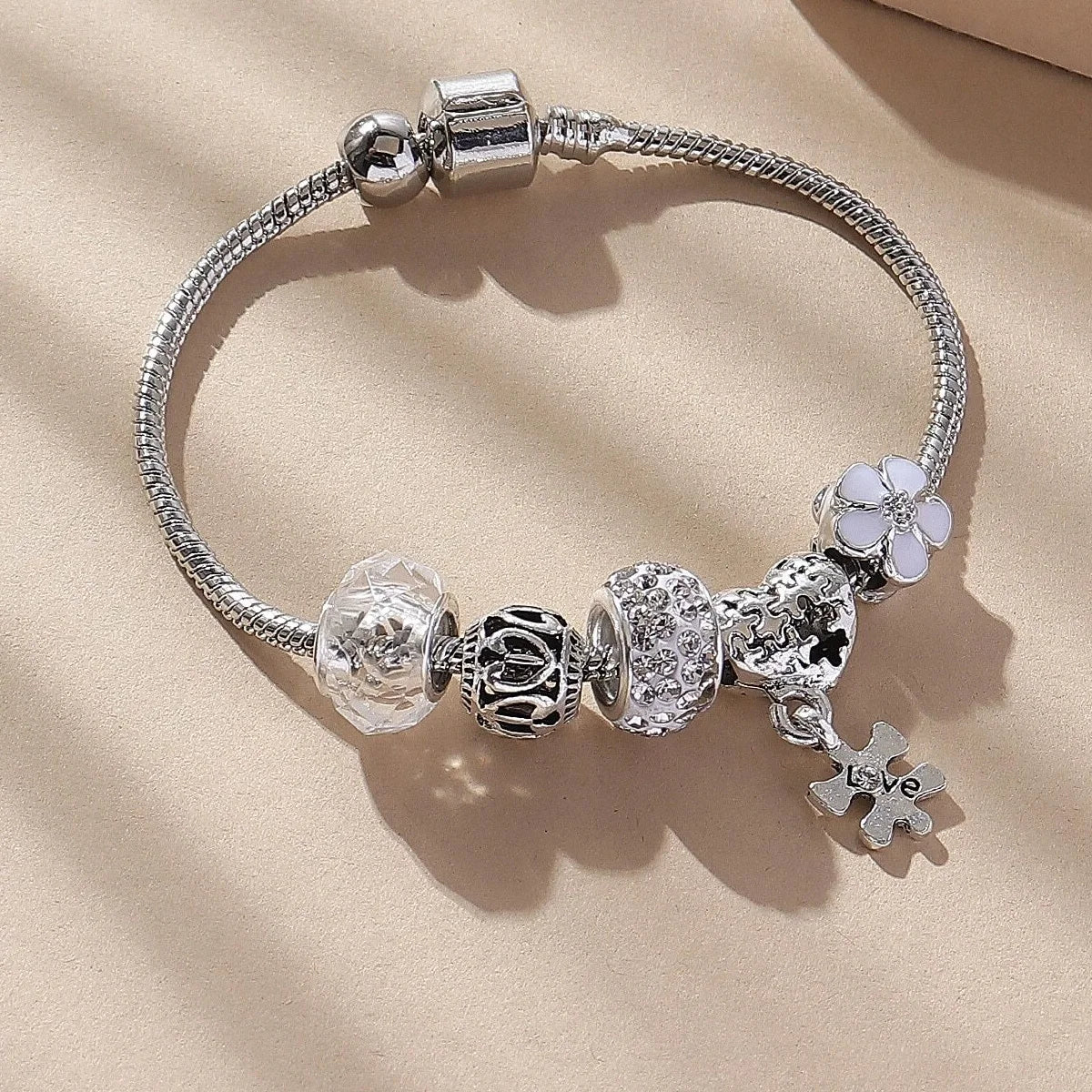 Women's Beaded Love Bracelet for Daily Fashion - Smarsty
