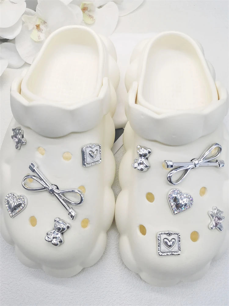 10PCS Shoe Charms ABS Bow Decorations For Sandals Luxury Rhinestone Bear Design Accessories 2024 Women Diy Bling Clog Ornaments