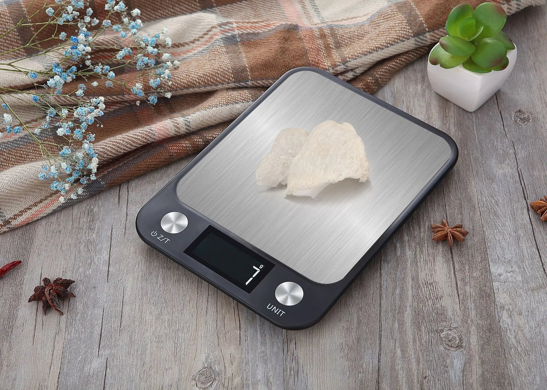Digital Kitchen Scale 15Kg Stainless Steel Design - Smarsty