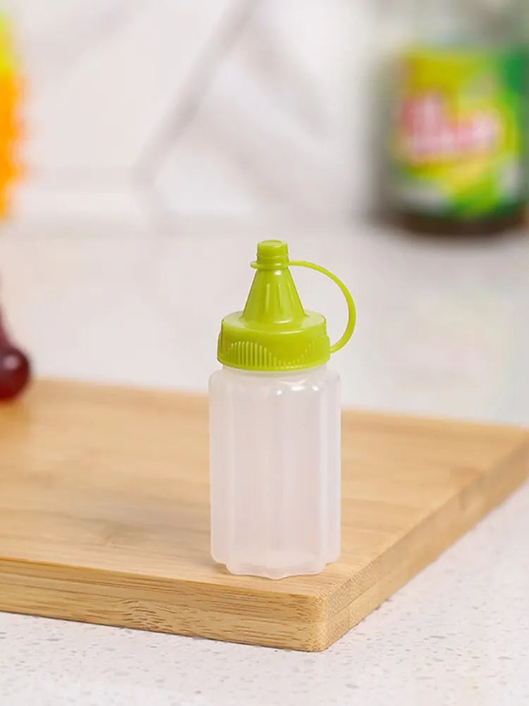 4PCS Kitchen Household Sauce Vinegar Squeeze Bottle Portable Outdoor Barbecue Picnic Feast Bottle Kitchen Accessories Small Tool by Smarsty