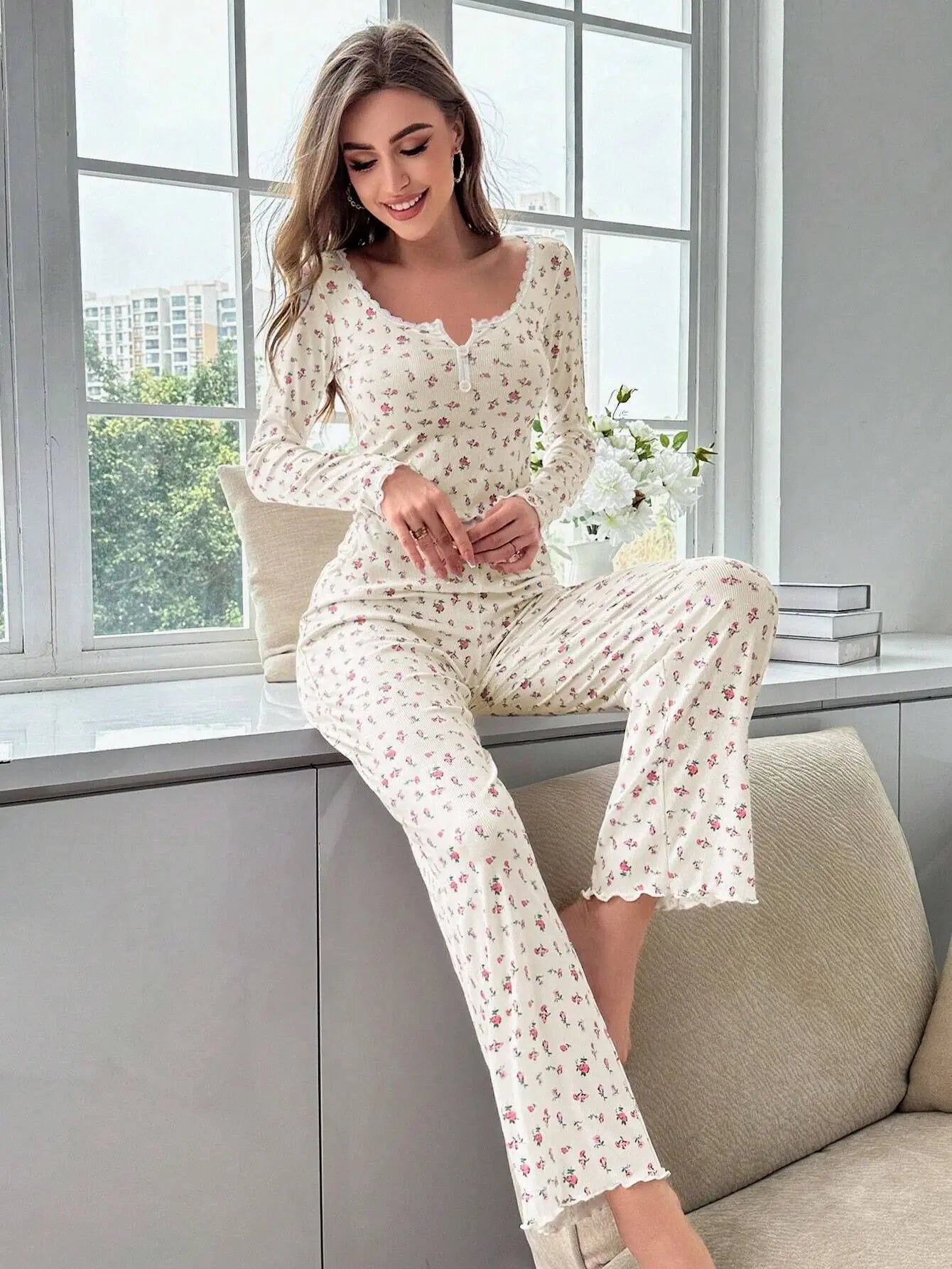 Sleepwear Women Floral Print Lettuce Trim Top with Long Pant Lovely Loungewear Full Sleeve Nightwear Spring Autumn Pajamas Set - Smarsty