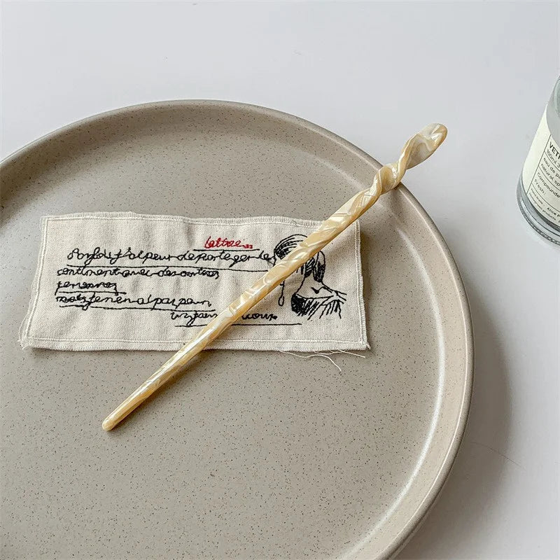 Colorful Butterfly Hair Claw Clip for Elegant Styling - Smarsty