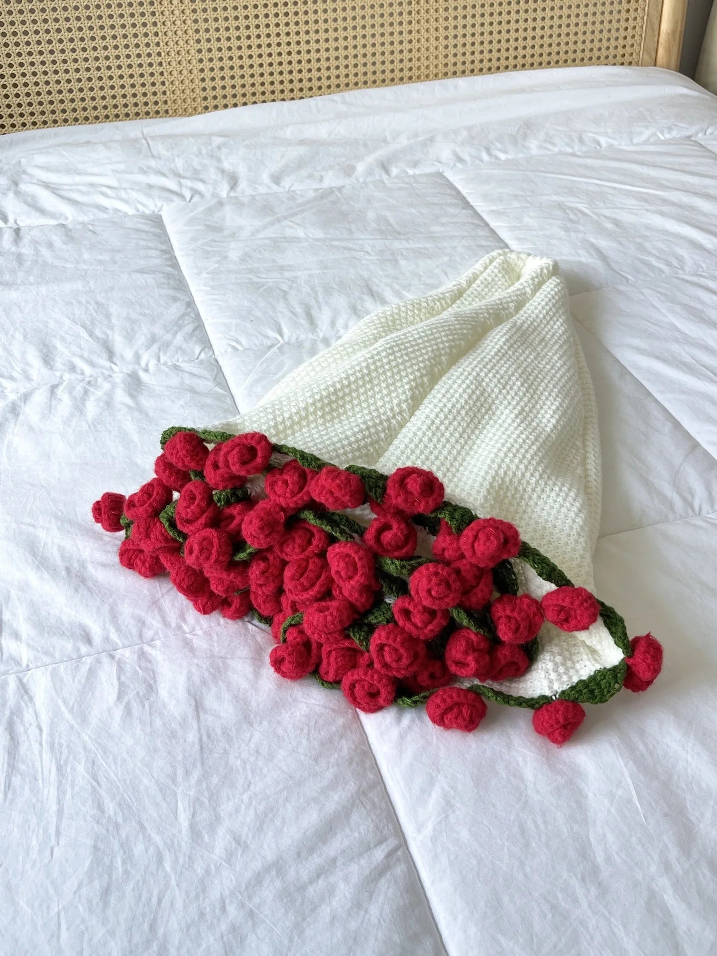 Handmade Crochet Rose Blanket for Cozy Comfort - Smarsty