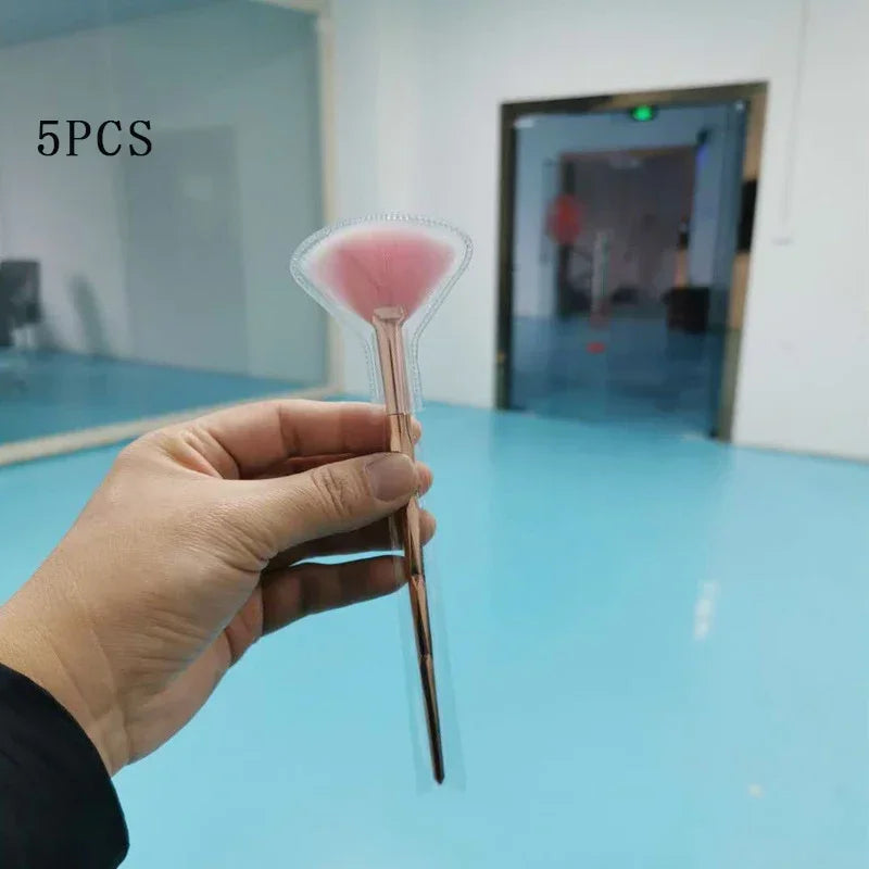 5 Piece Soft Makeup Brush Set with Wooden Handles - Smarsty