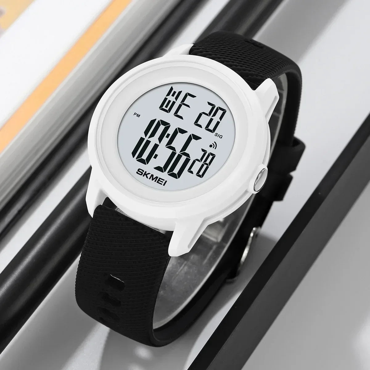 SKMEI 2218 Waterproof Digital Sport Watch for Men - Smarsty