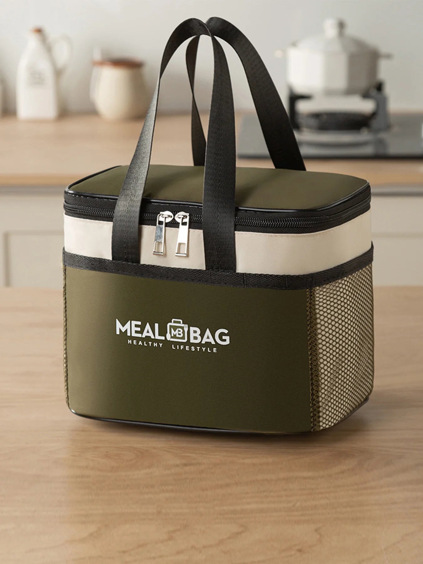 Insulated Lunch Bag With Waterproof Shoulder Strap - Smarsty