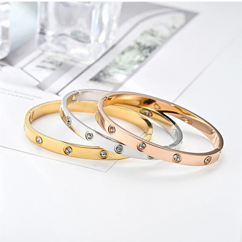 Luxury Stainless Steel Bangle for Women with Crystal - Smarsty