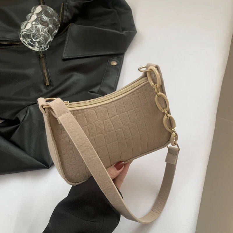 Felt Shoulder Bag For Women Crescent Saddle Purse Design - Smarsty