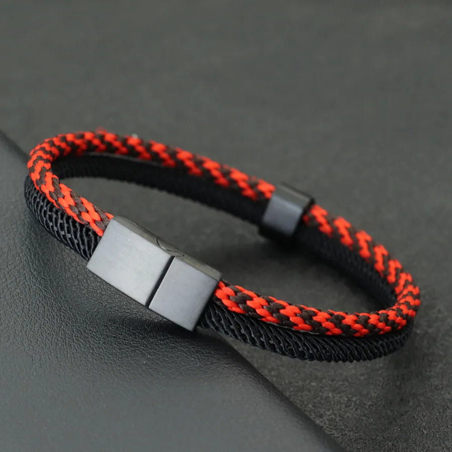 Stylish Paracord Bracelet for Men with Stainless Steel Buckle - Smarsty