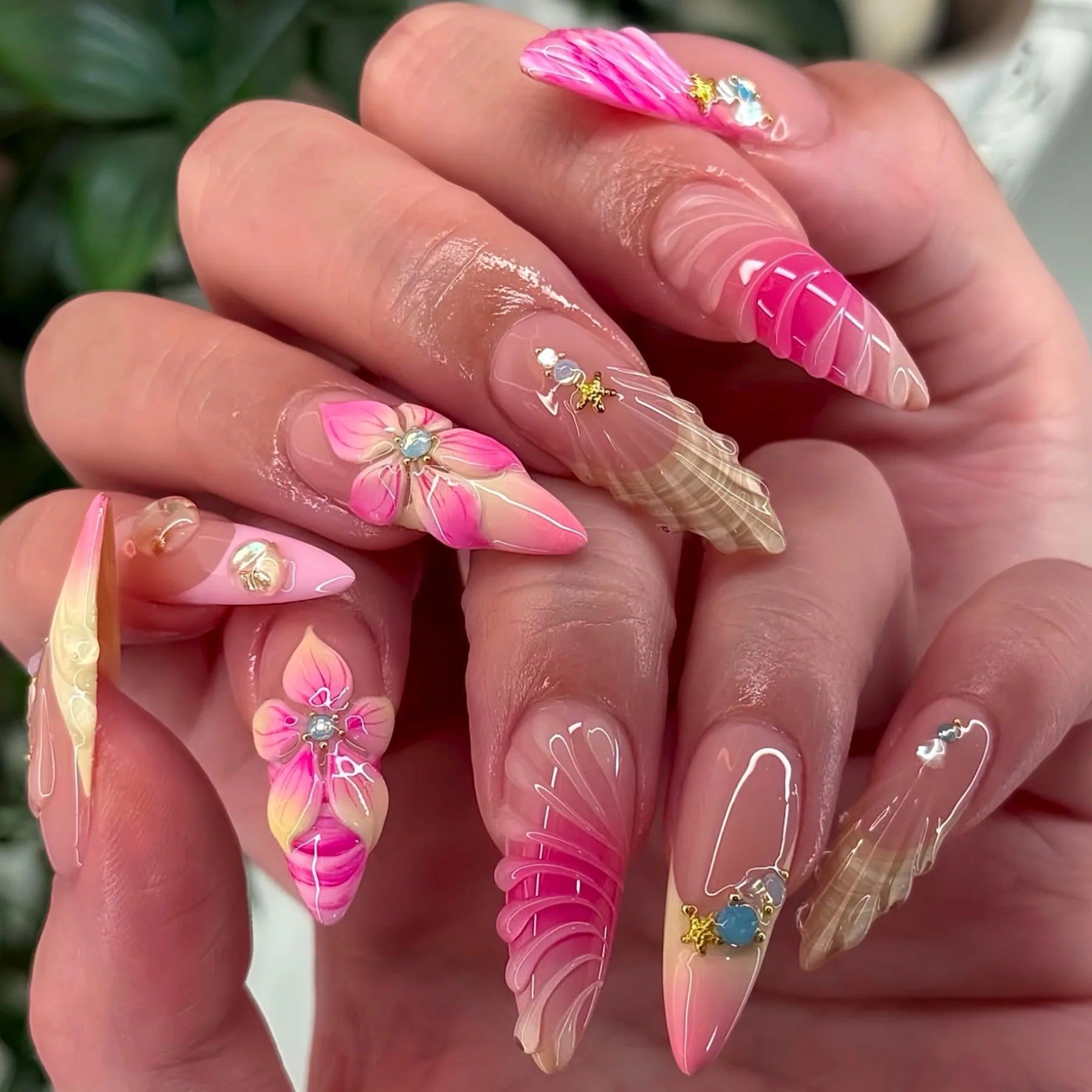 24Pcs Pink Almond False Nails with French Design - Smarsty