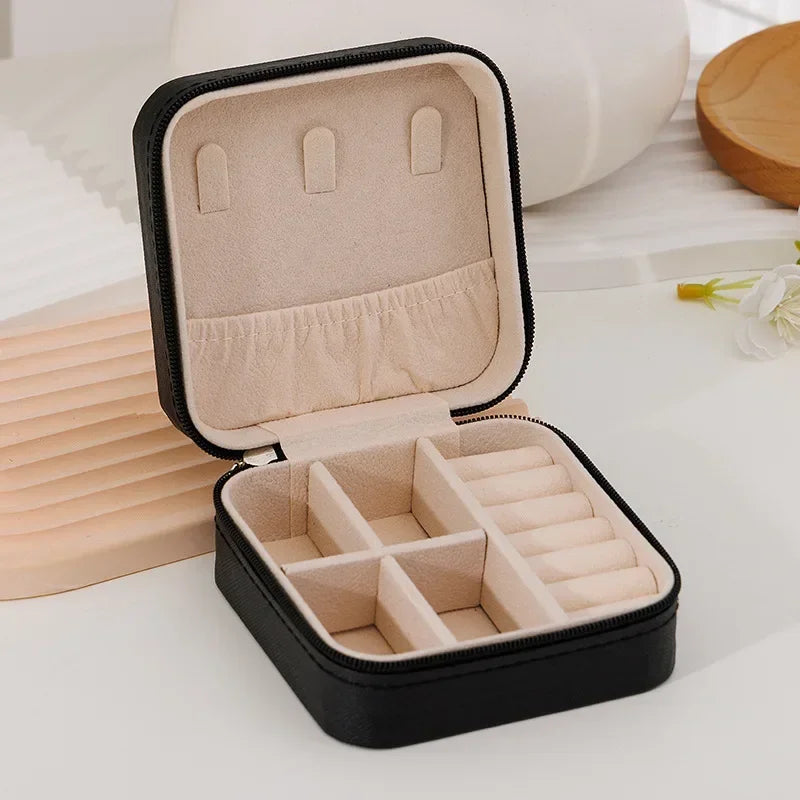 Portable Jewelry Organizer Case for Travel Storage - Smarsty
