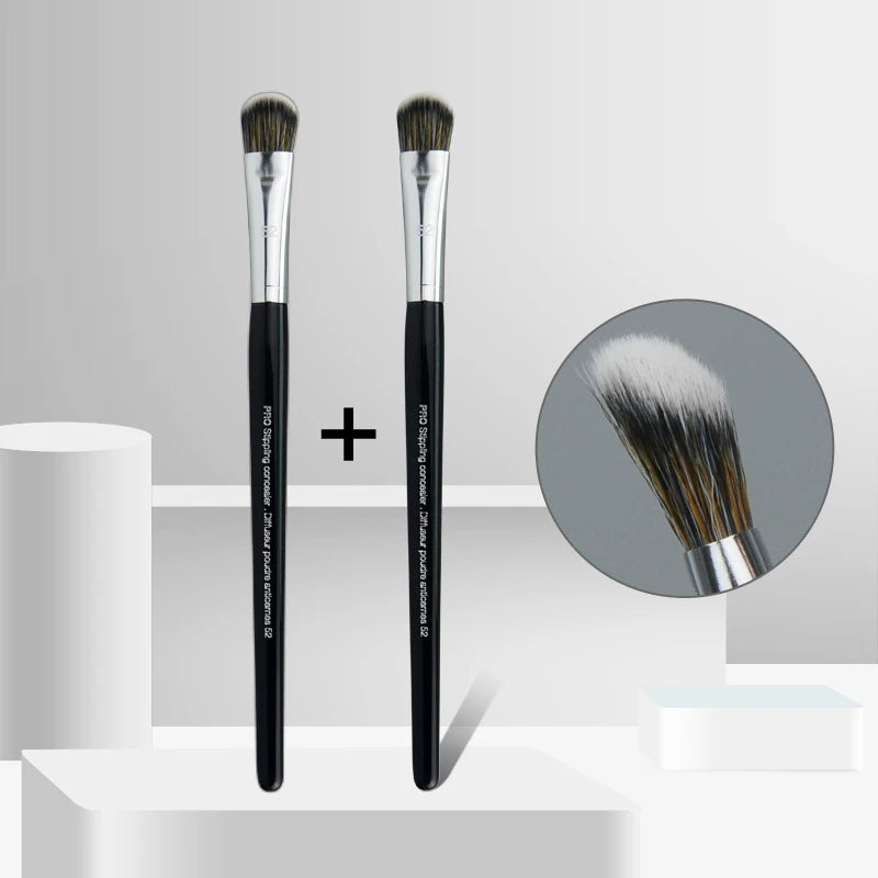 Professional Liquid Foundation Brush for Flawless Makeup - Smarsty