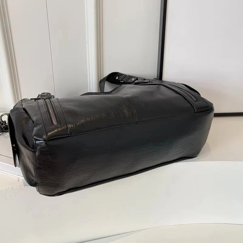 PU Leather Shoulder Bag With Soft Interior For Women - Smarsty