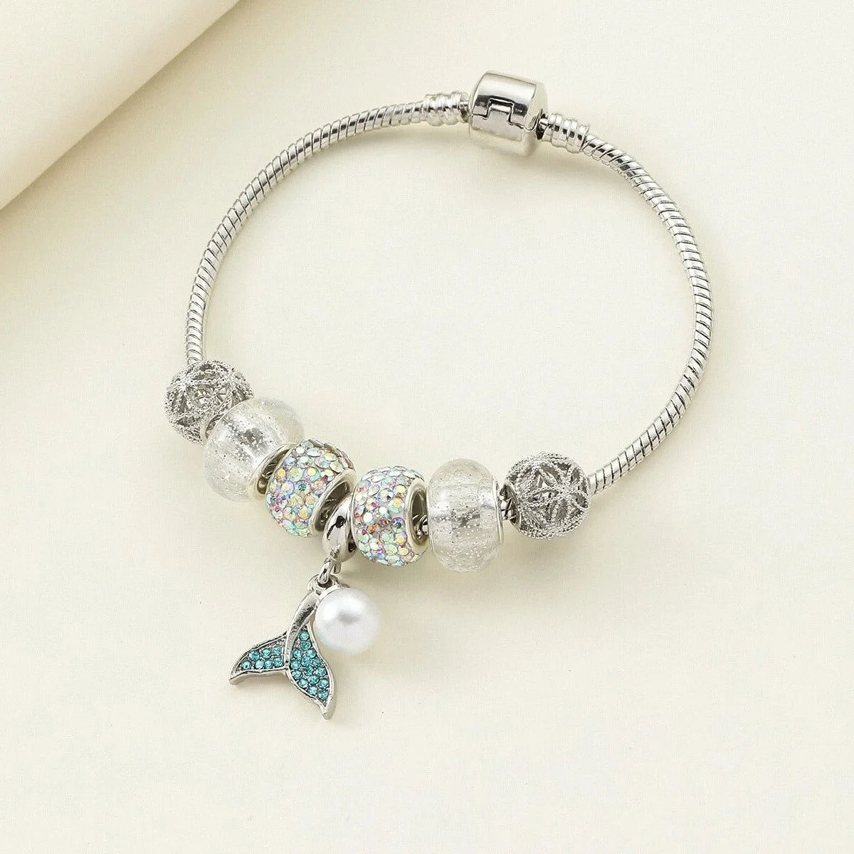 Women's Beaded Love Bracelet for Daily Style - Smarsty