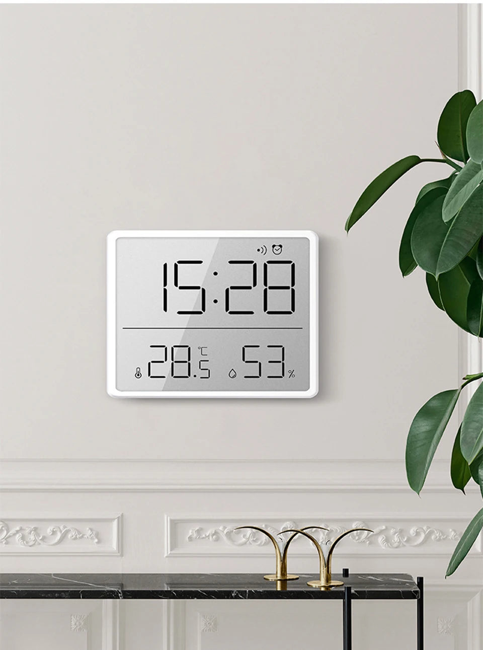 Ultra Thin Digital Alarm Clock with Large Screen - Smarsty