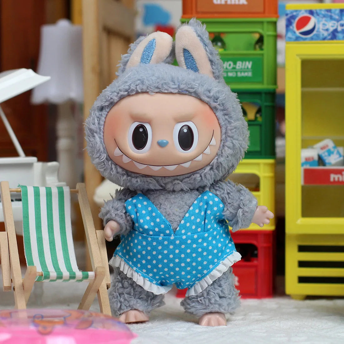 (Shoes Only)17cm Labubu Accessories Shoes Dolls Can Wear Shark Slippers Fun and Stylish Casual Shoes for Playtime