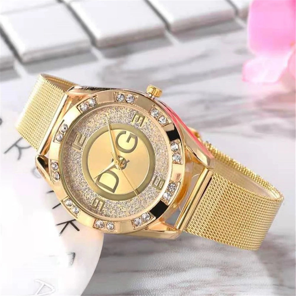 Luxury Women's Diamond Quartz Watch with Gold Mesh Strap - Smarsty