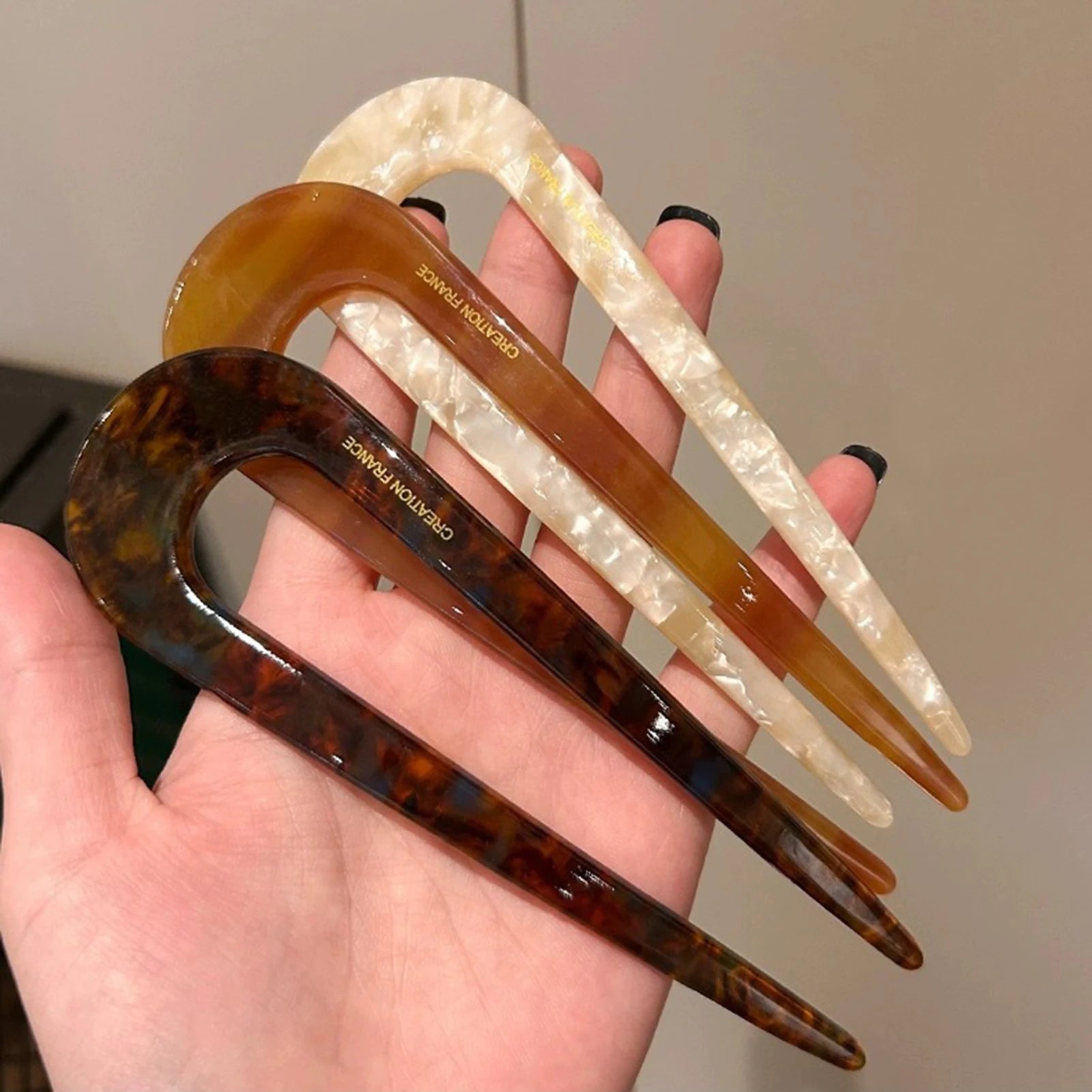 Elegant U-Shaped Hairpin with Mineral Pattern for Women - Smarsty