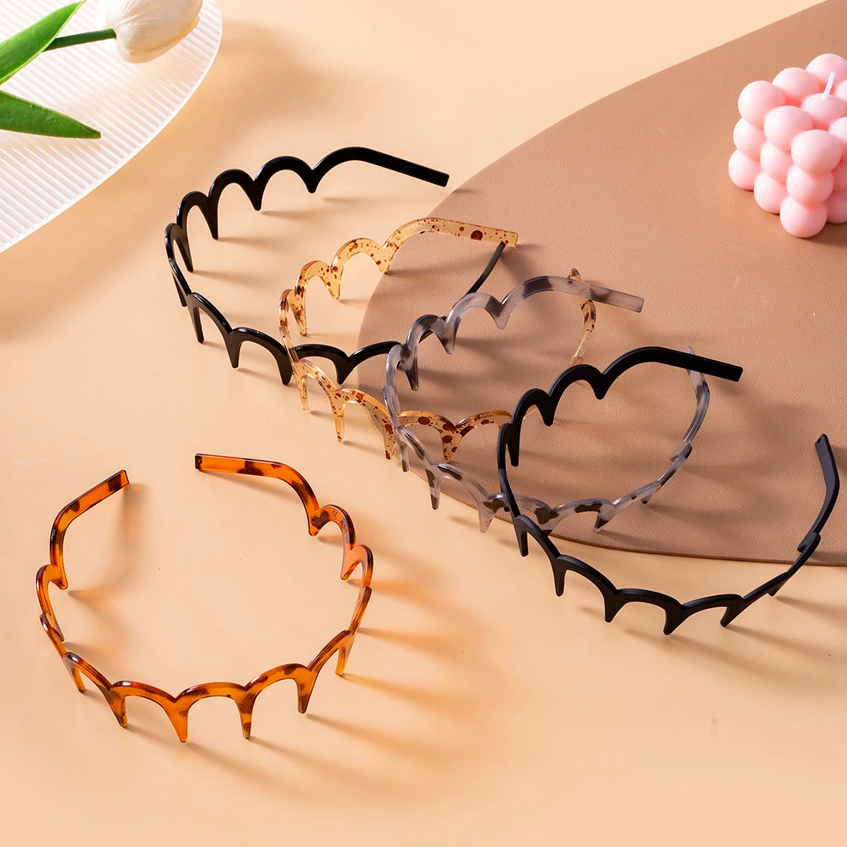 Korean Nonslip U Shape Headband With Fluffy Top Fixed Teeth - Smarsty