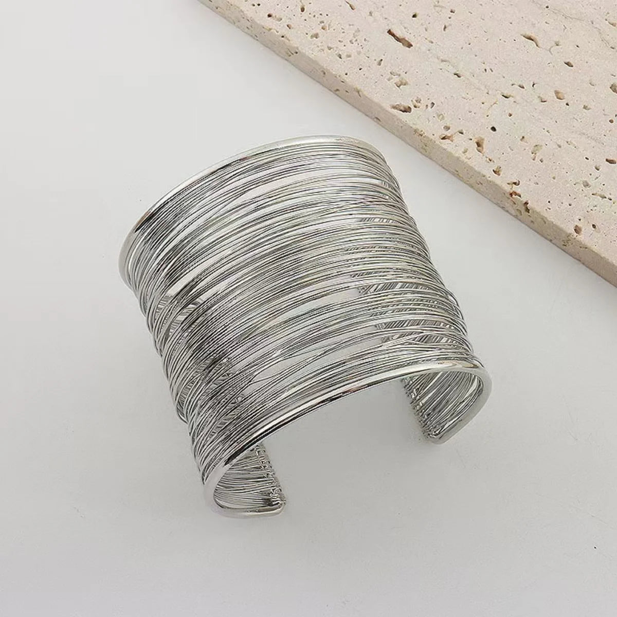 Creative Gold Metal Wire Bracelet for Fashionable Style - Smarsty