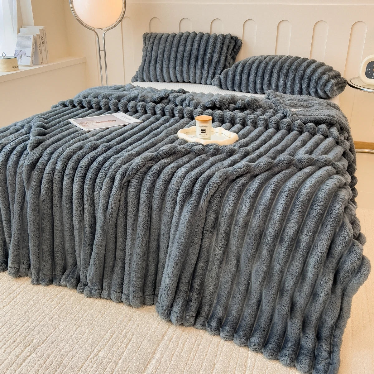 Thickened Striped Multifunctional Blanket for Comfort - Smarsty