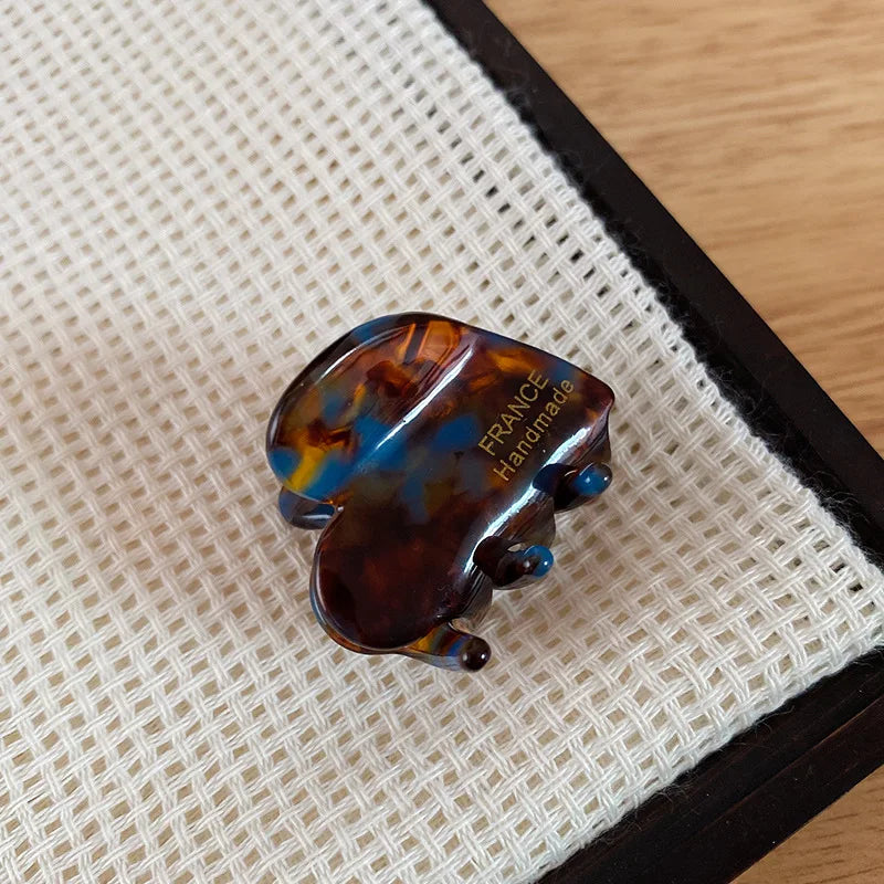 Heart Shaped Hair Claw Clip Secure Elegant Grip For Women - Smarsty