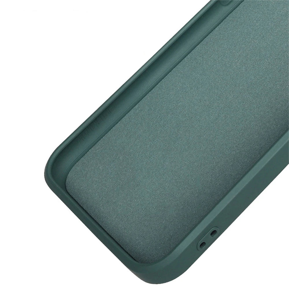 Durable Silicone Phone Case Fingerprint Resistant 5G - Smarsty