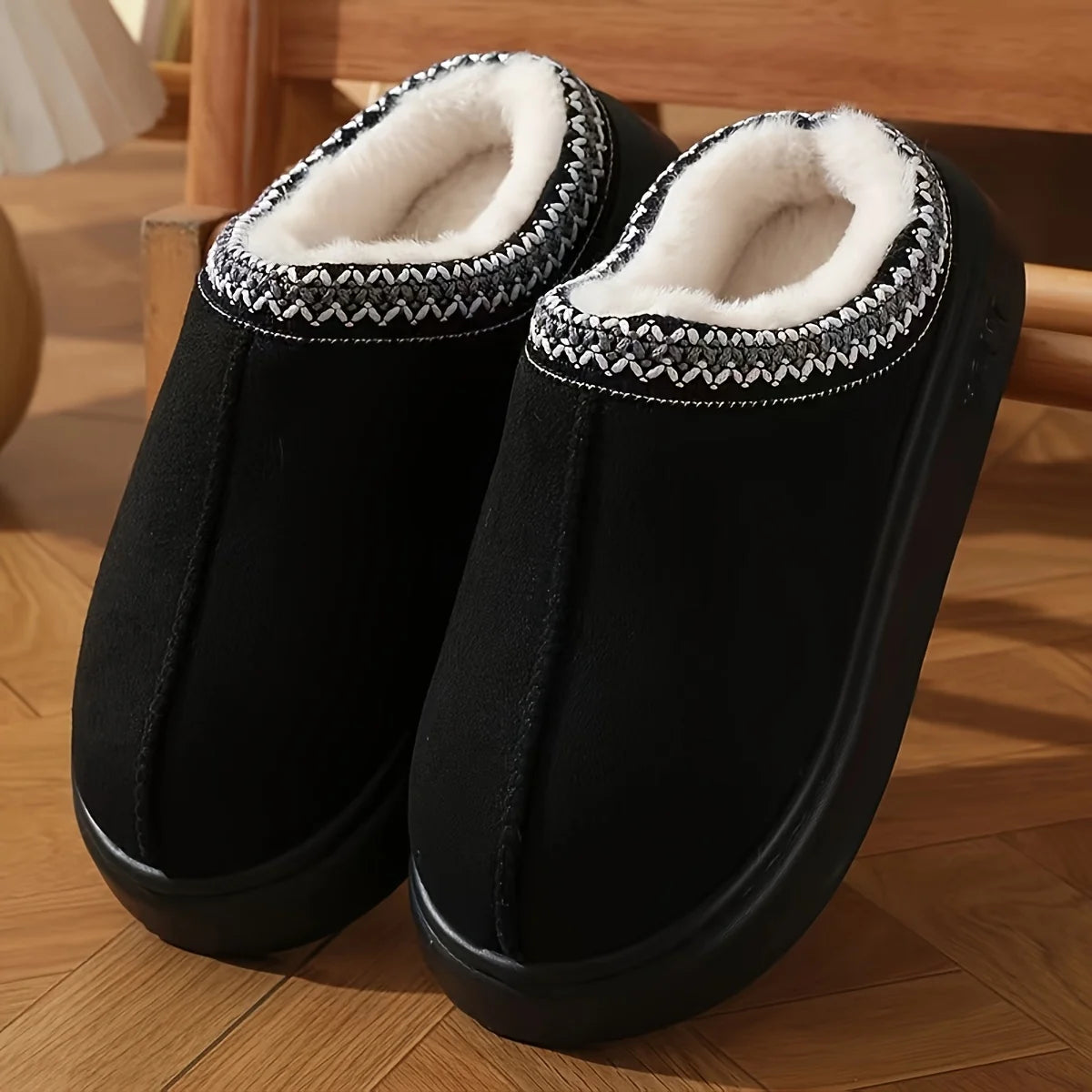 Women's Comfort Lined Slippers Soft Sole Winter Warm Indoor Outdoor Shoes Elegant Couple Slippers - Smarsty