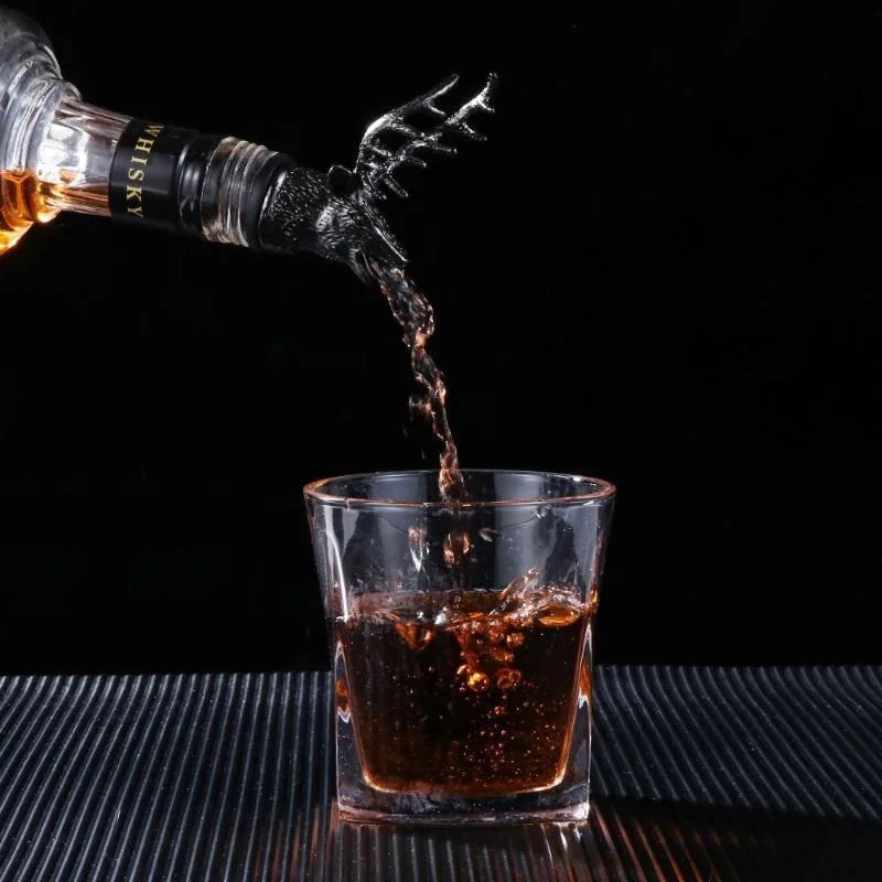 Zinc Alloy Deer Head Wine Pourer and Stopper - Smarsty