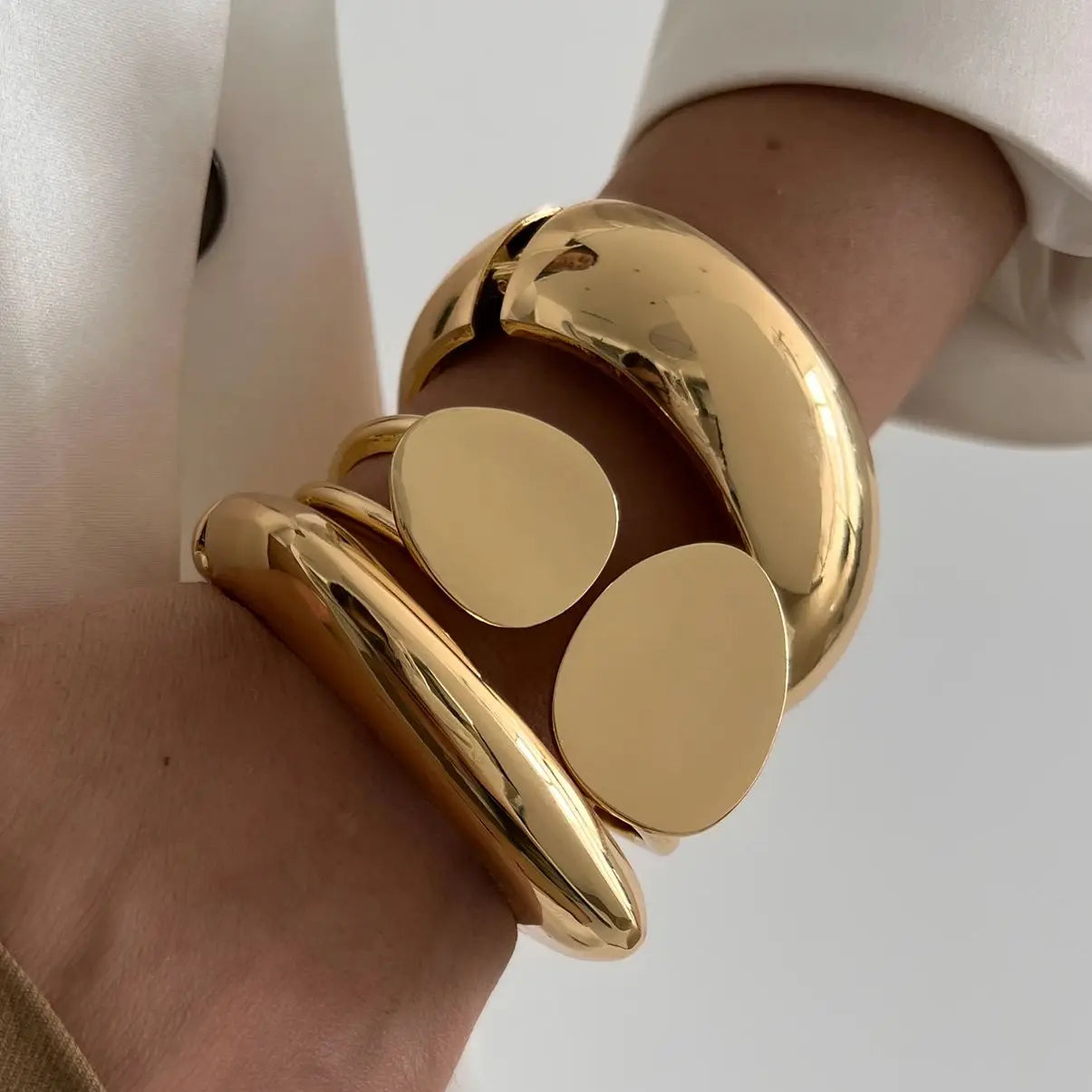 Punk Chunky Metal Cuff Bracelet for Unisex - Smarsty